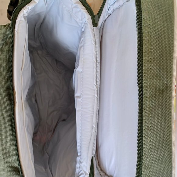 Picnic set insulated cooler Wine and serve ware set NWOT - Picture 4 of 11